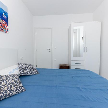 Sore Trogir Bagian luar foto